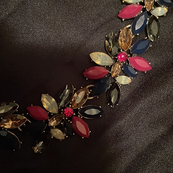 Multicolored statement necklace by LOFT - Picture 2 of 2